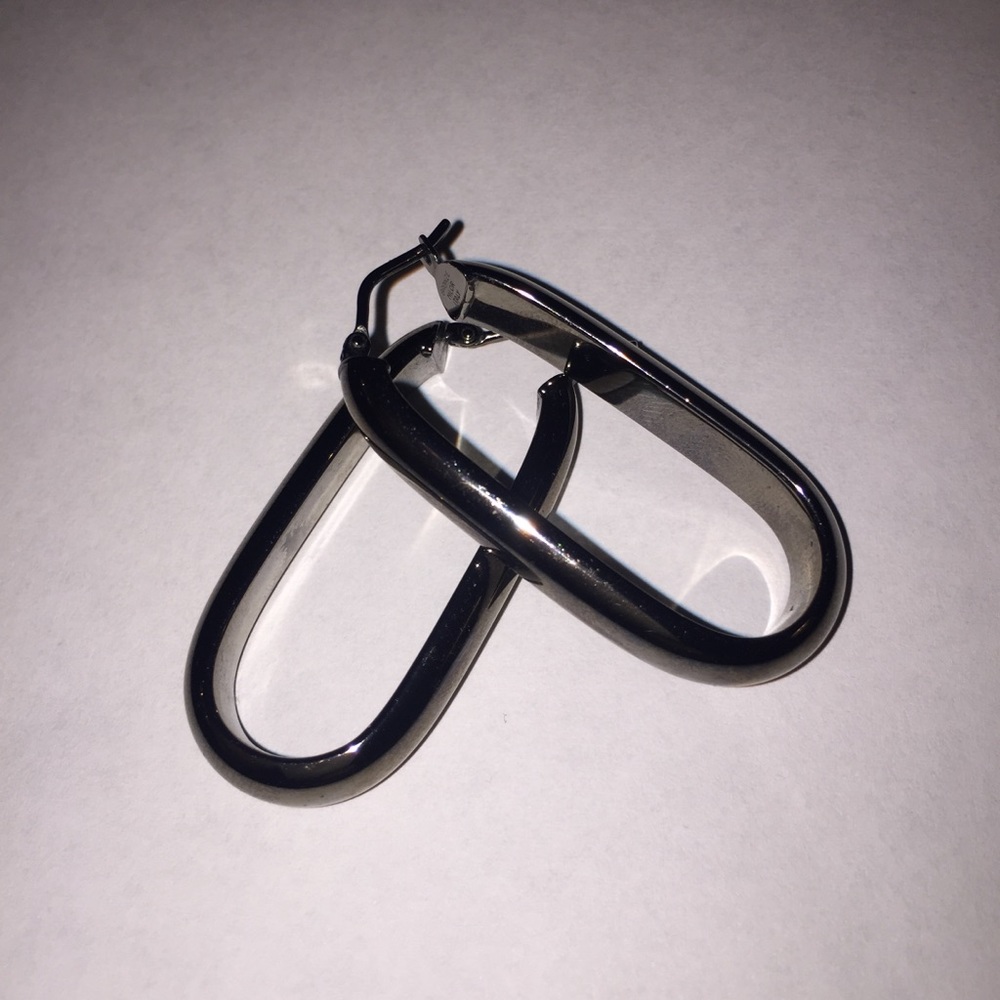 Gray Metallic Rectangular Hoop Earrings - image 1